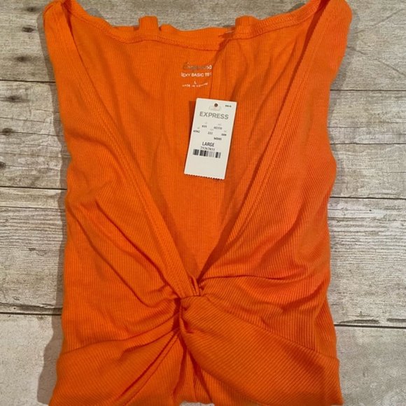 NWT Express Sexy Basic Tee Size Large - Picture 2 of 6